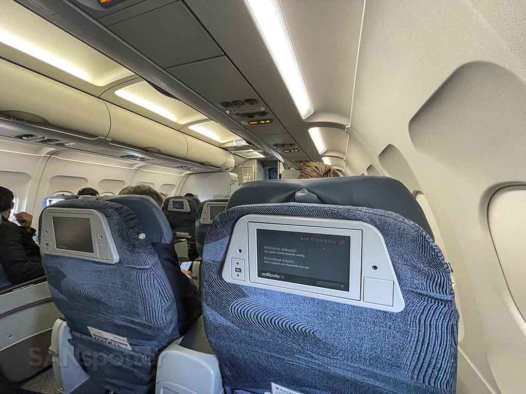 Air Canada A321 business class cabin 