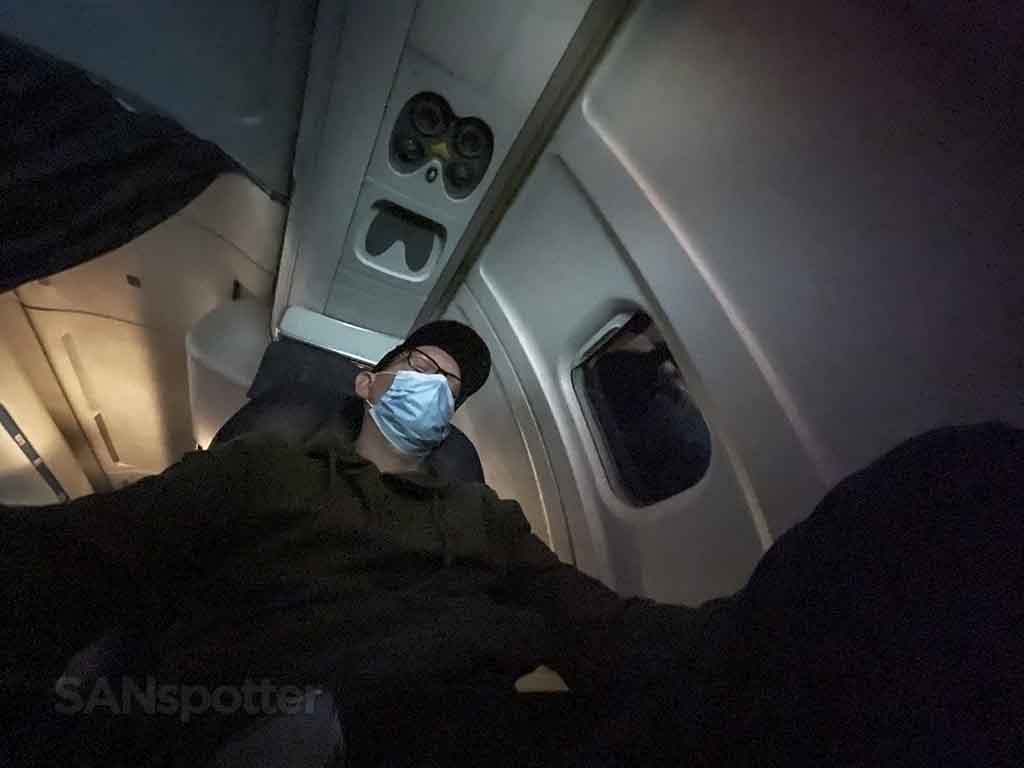 Sleeping on an air Canada express CRJ-900