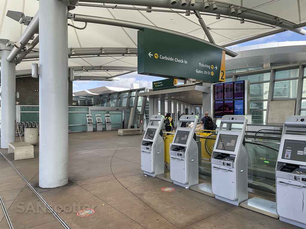 San Diego airport terminal 2 west main entrance