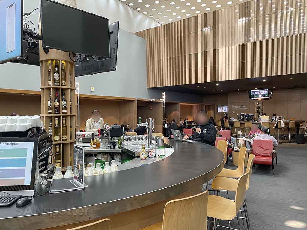 Aeromexico lounge layout T2 MEX