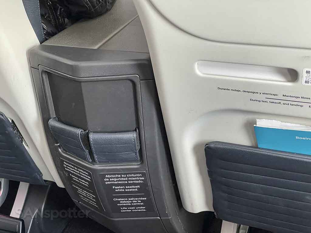 Aeromexico 737 max 9 business class seat storage pockets