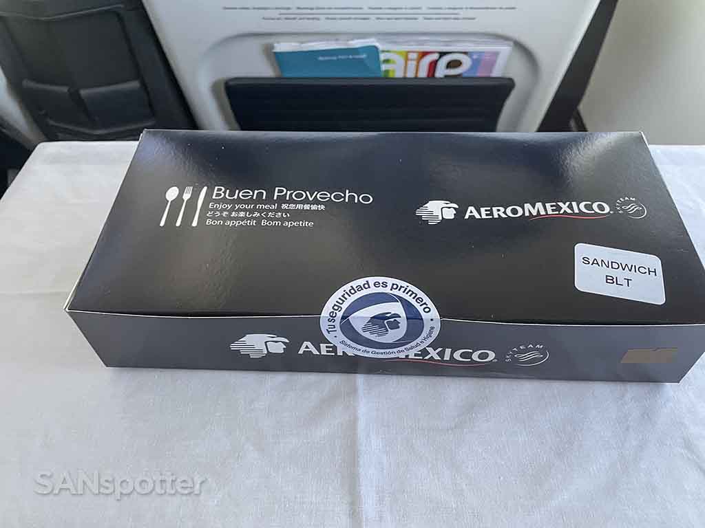 Aeromexico business class box lunch
