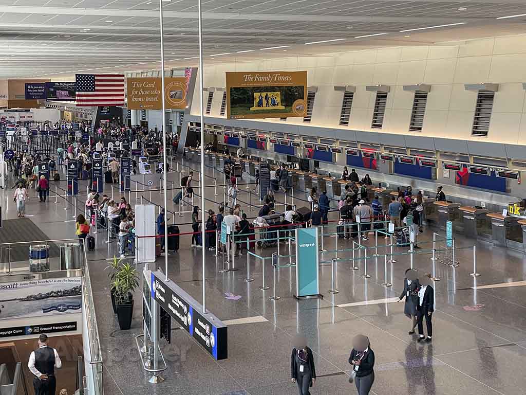 Delta air lines check in terminal A Boston Logan airport