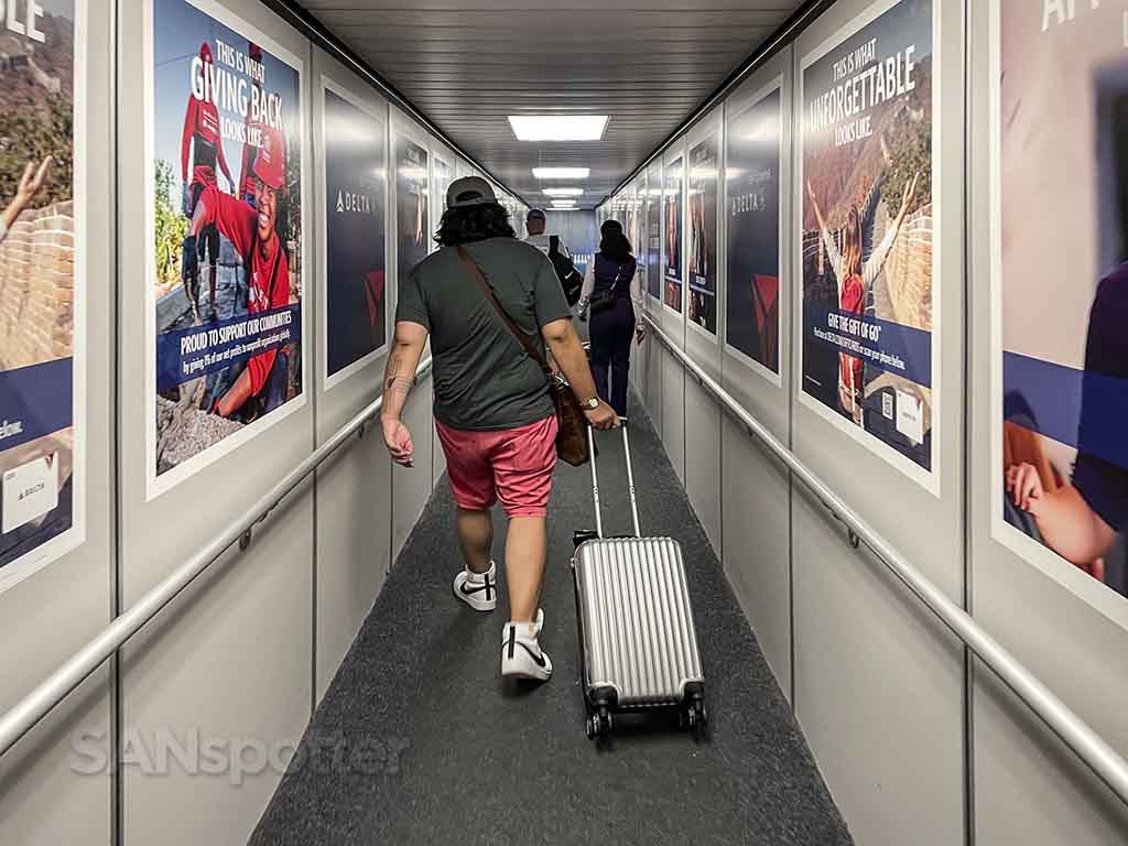 Boston airport gate a7 jet bridge