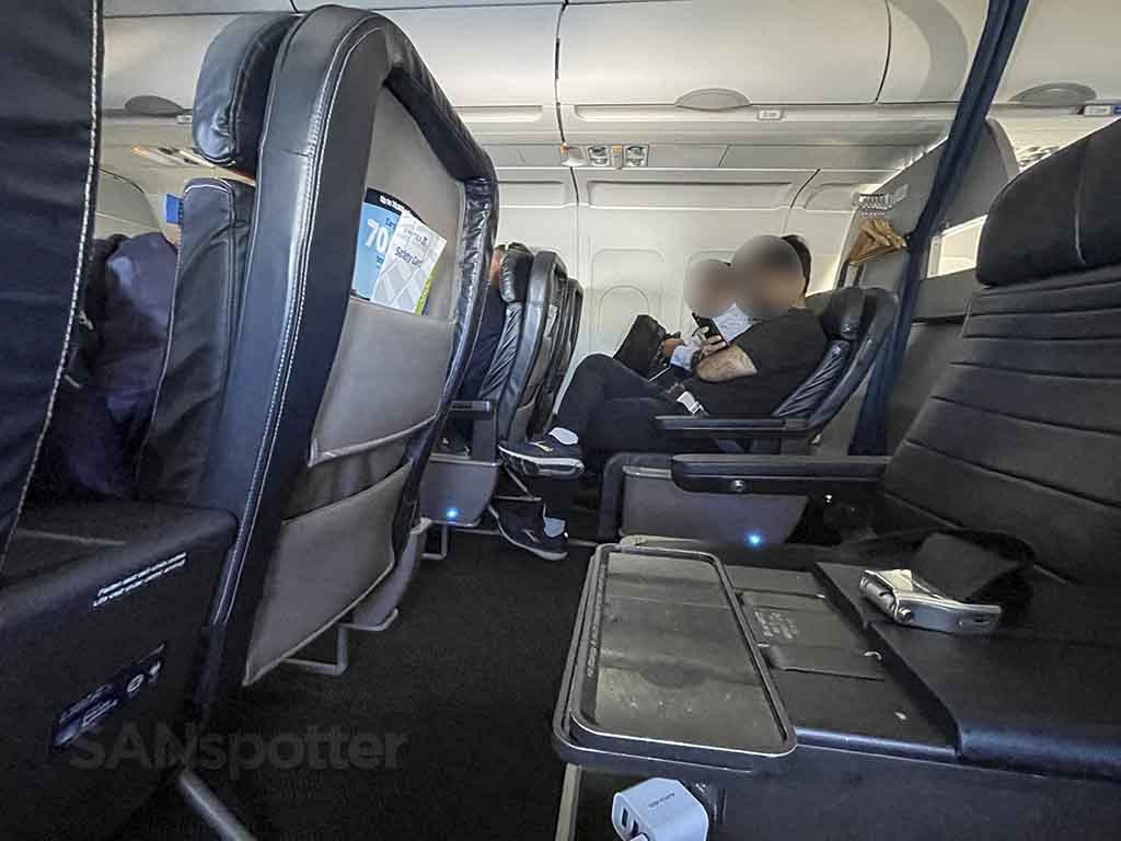 United airlines a320 first class row 3