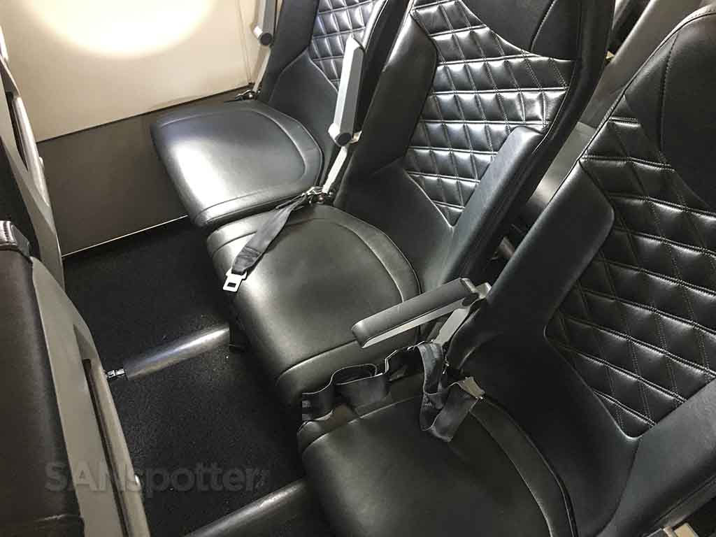 Frontier A320 Stretch seats