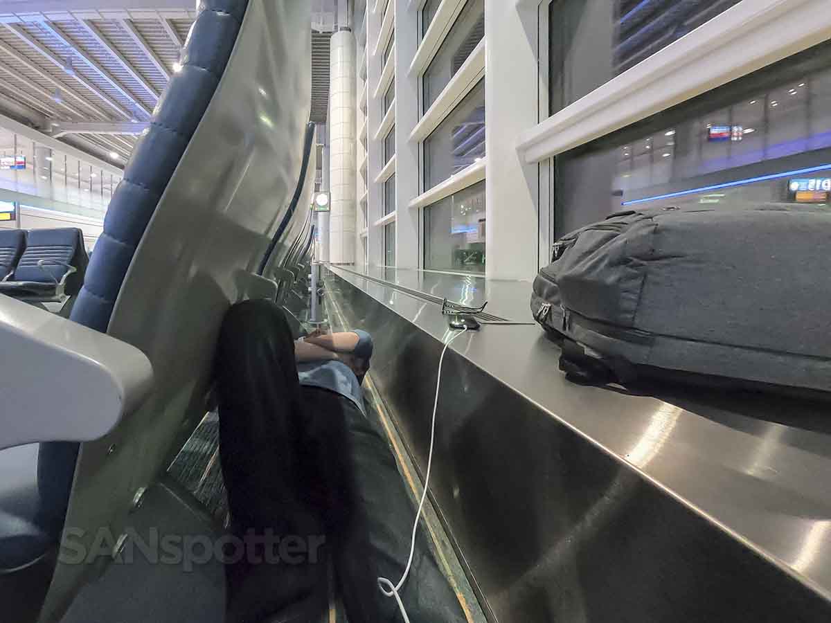 SANspotter sleeping in airports