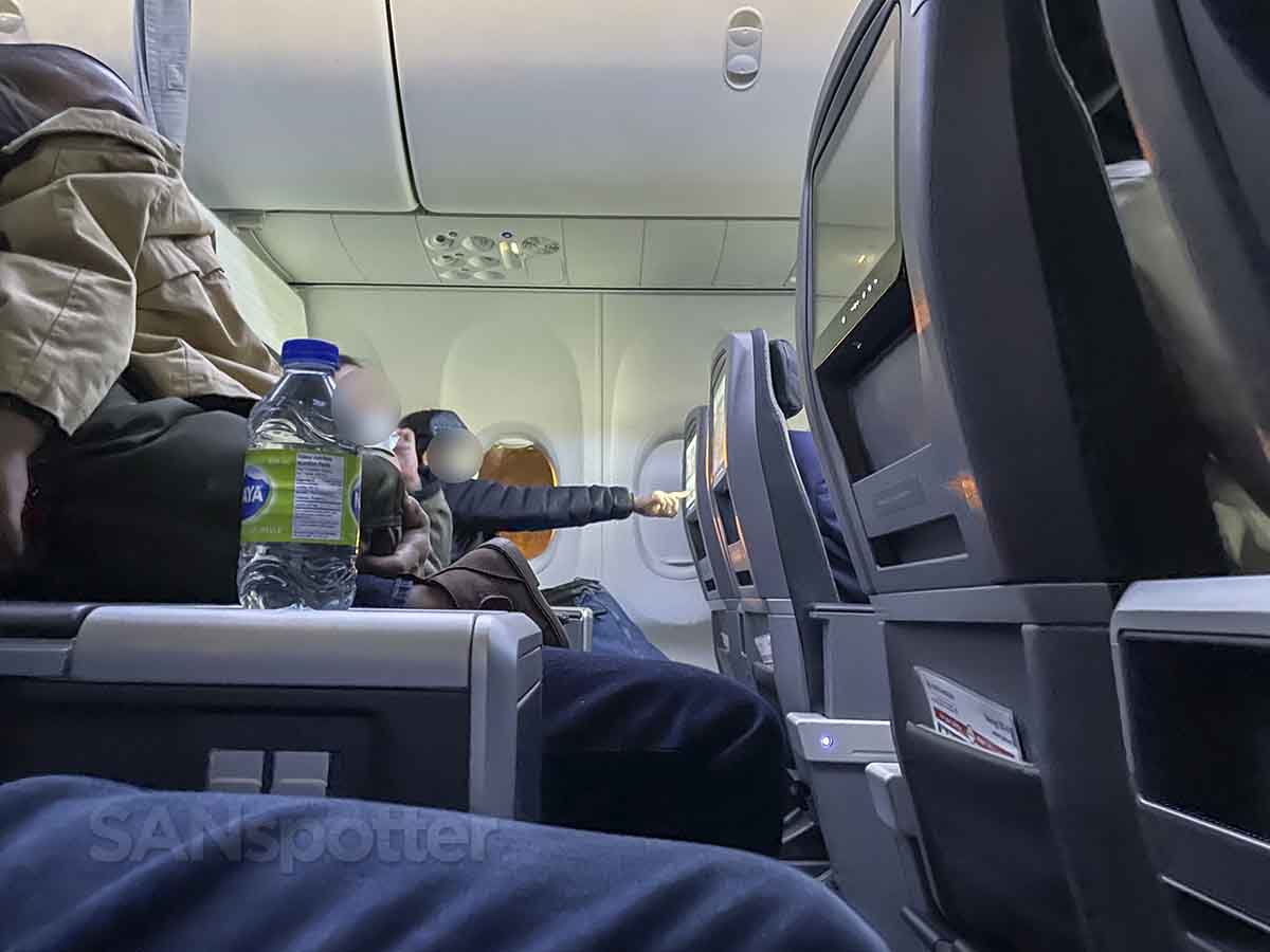 Row 4 air Canada 737-8 domestic business class 