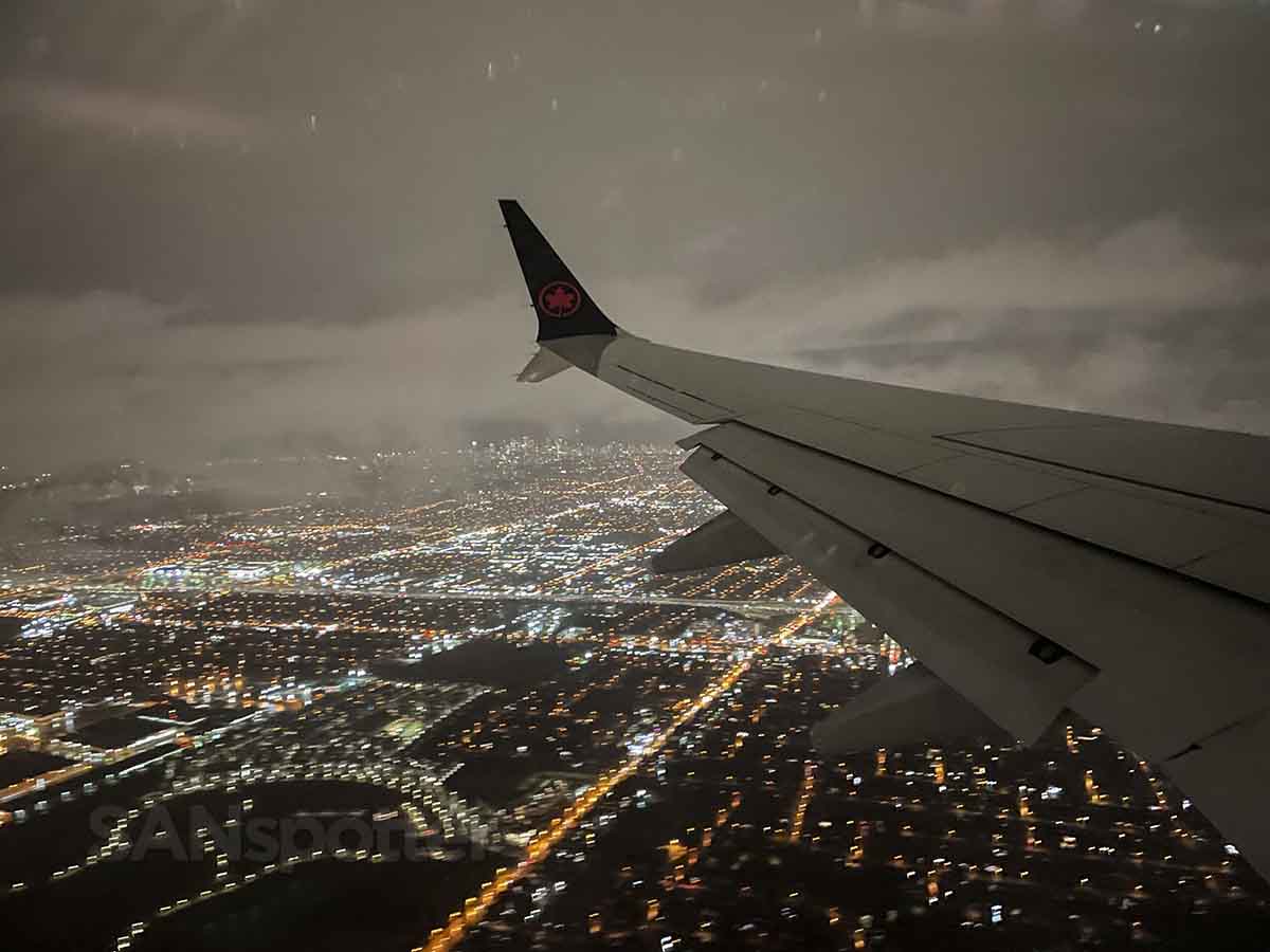 Approach into YYZ at night