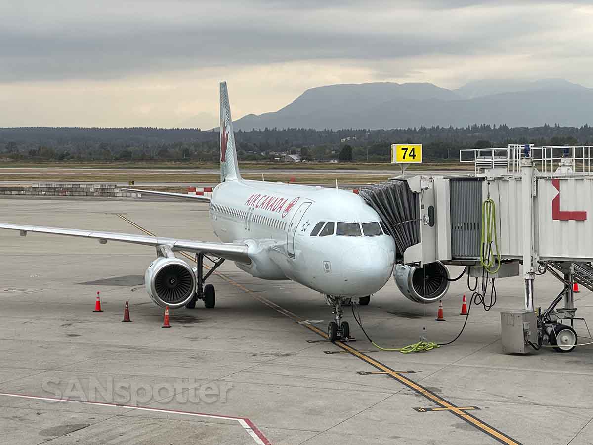 Air Canada A320 G-FDCA YVR
