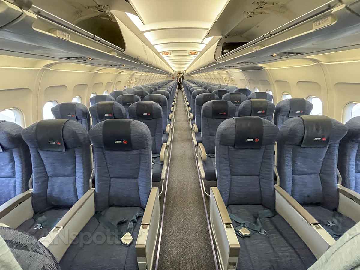 Air Canada A320 premium economy seats