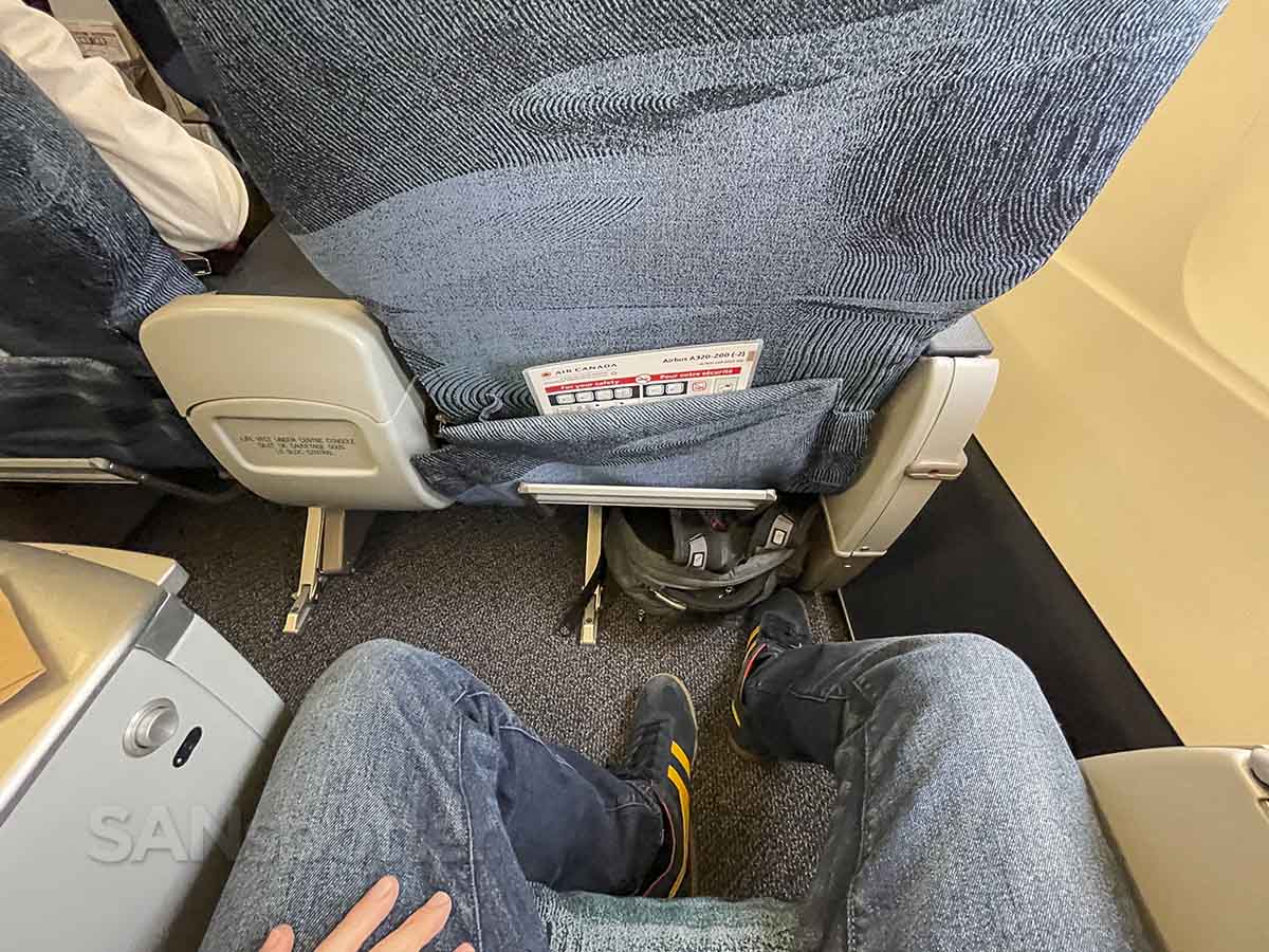 Air Canada A320 business class leg room