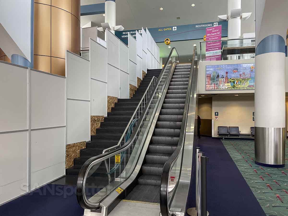 FNT bishop airport escalator to level 2