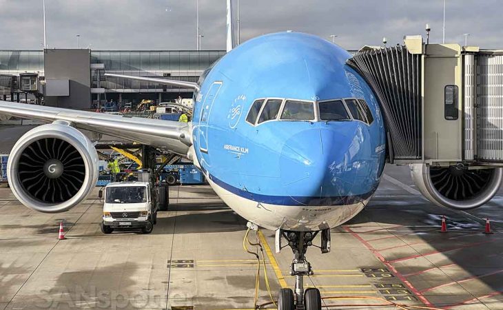 KLM 777-200 business class is so archaic (but still decently competitive)