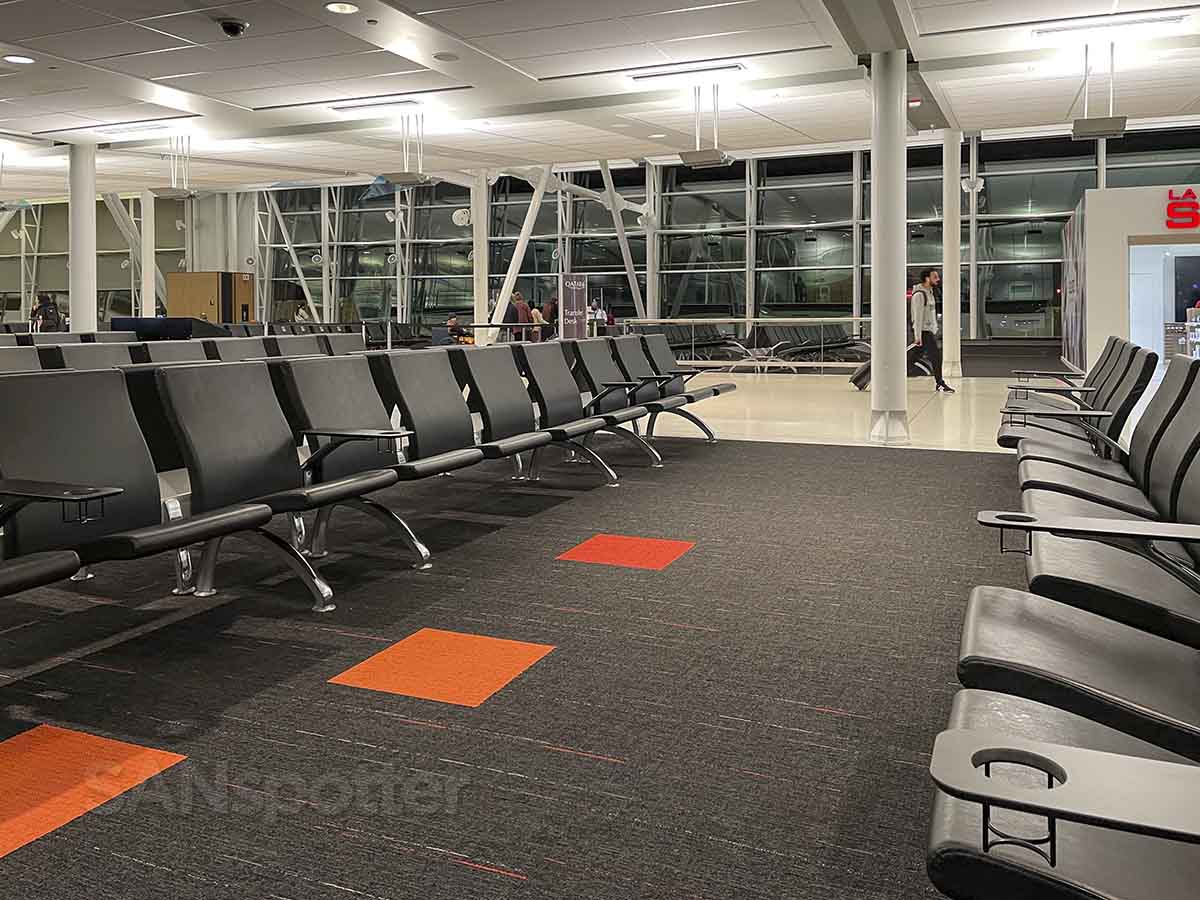 Montreal airport international terminal seating