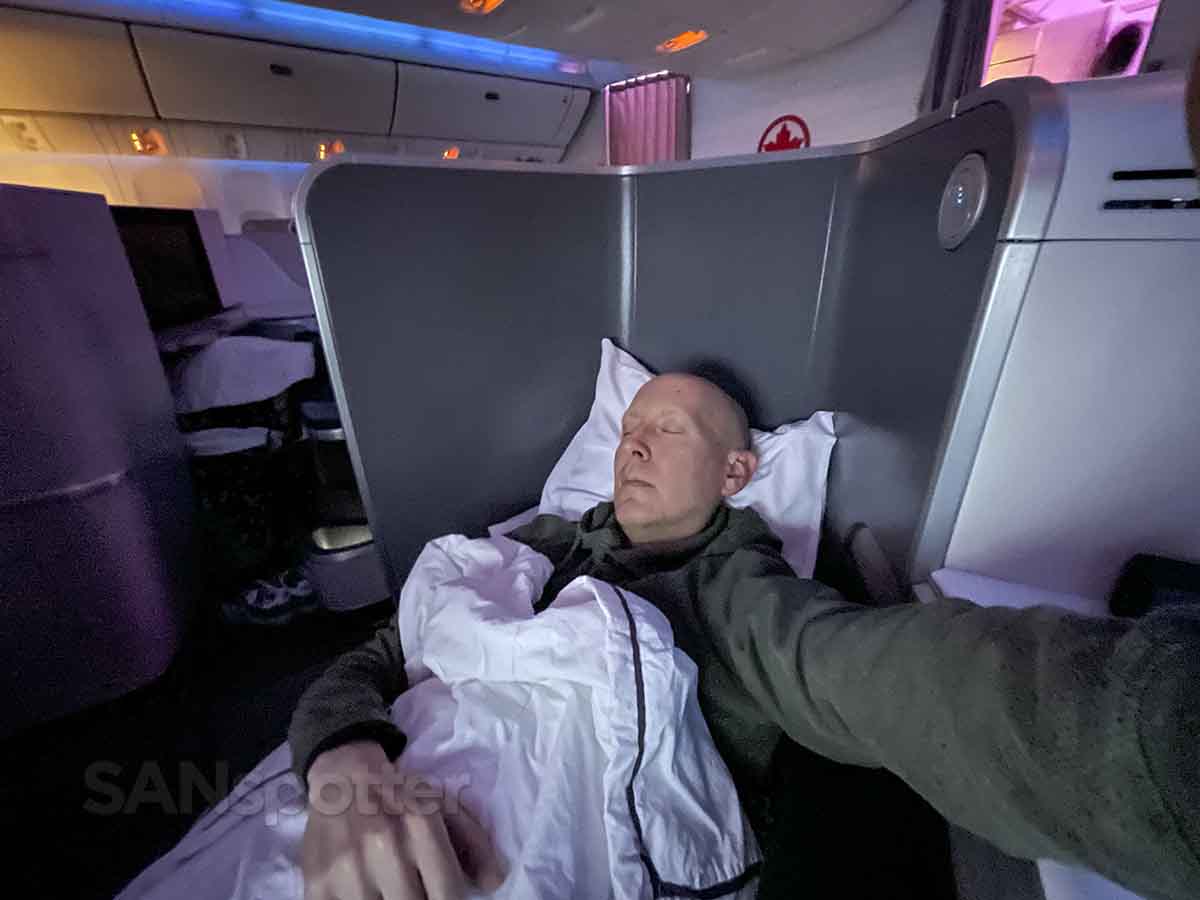 SANspotter sleeping Air Canada 777-300 business class lie flat seat