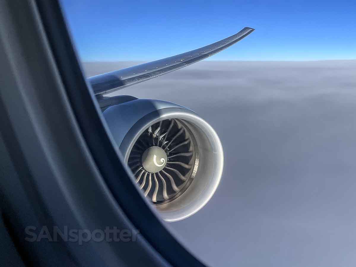 Air Canada 777-300 engine and wing 
