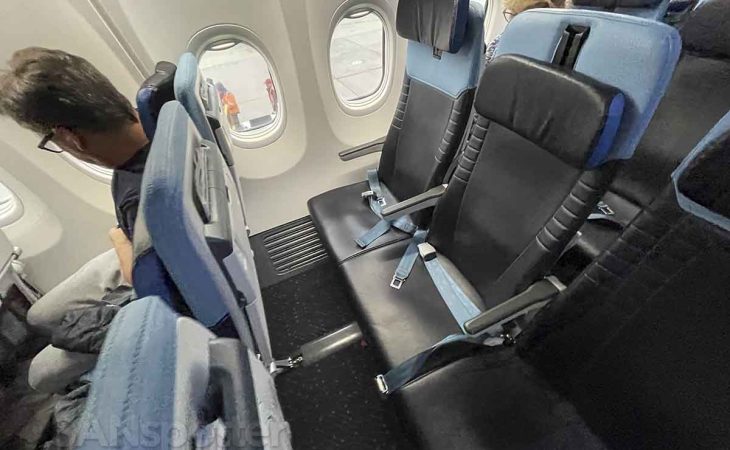 Fly KLM 737-800 business class for the food – not the seats