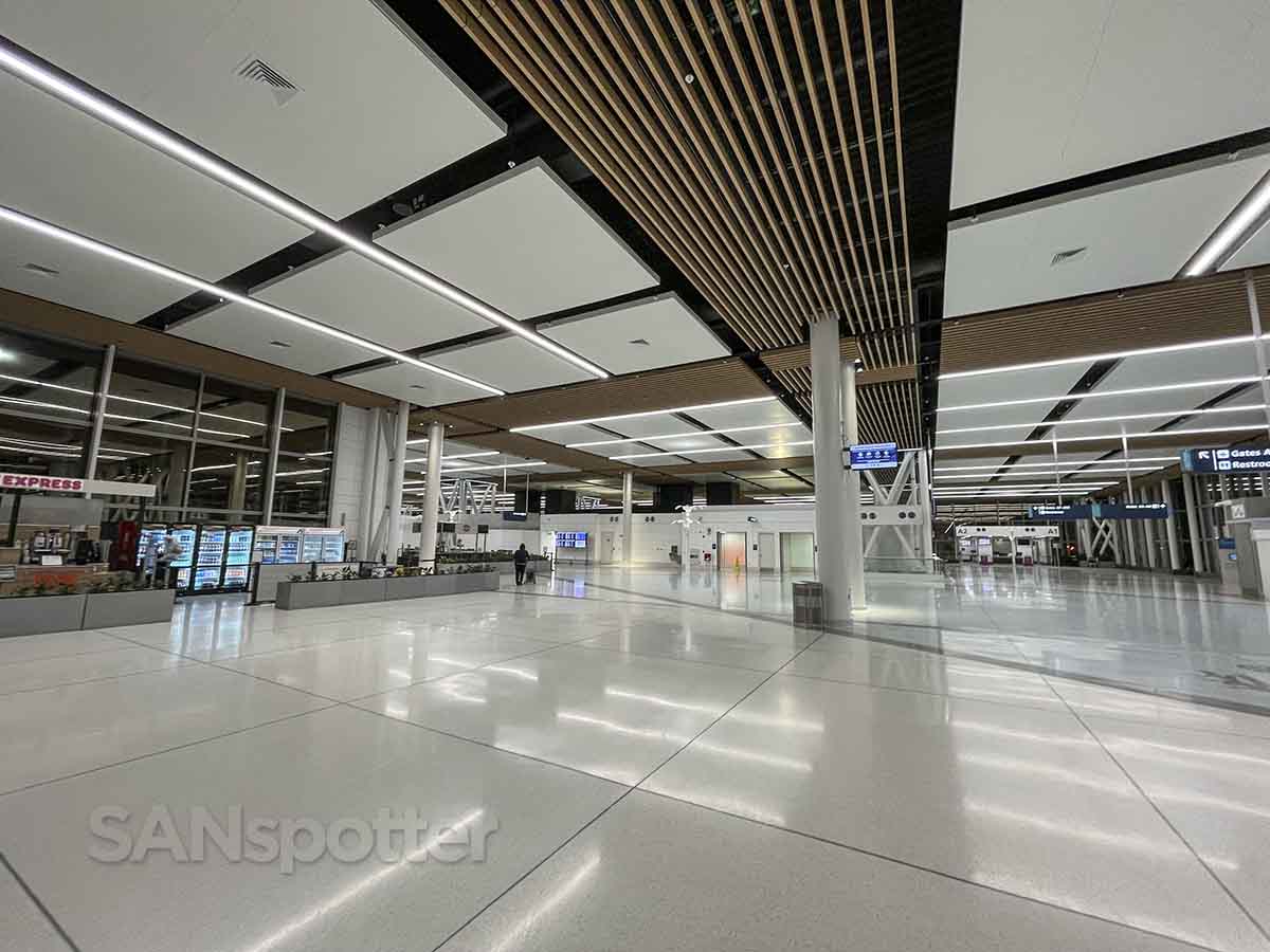 A concourse interior Honolulu airport 