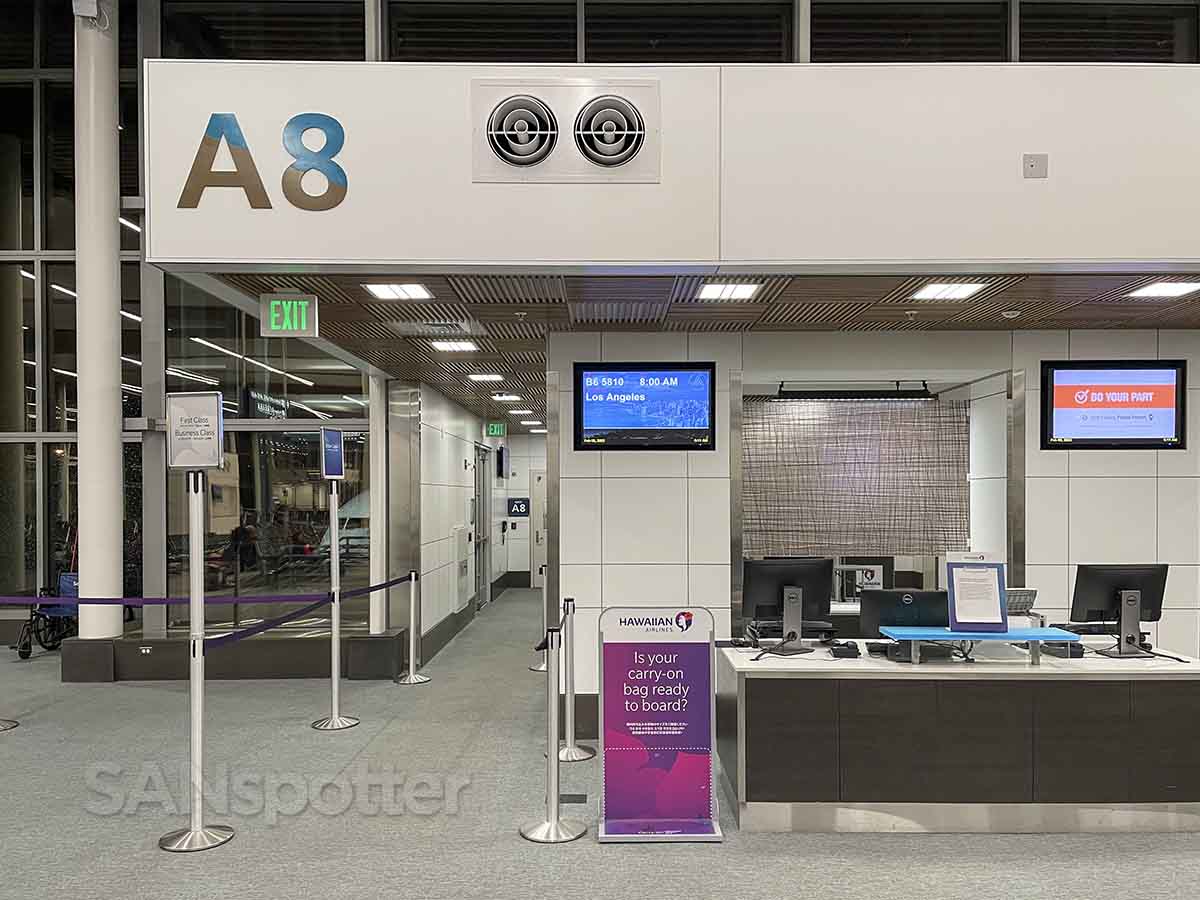 Gate A8 Honolulu Airport 