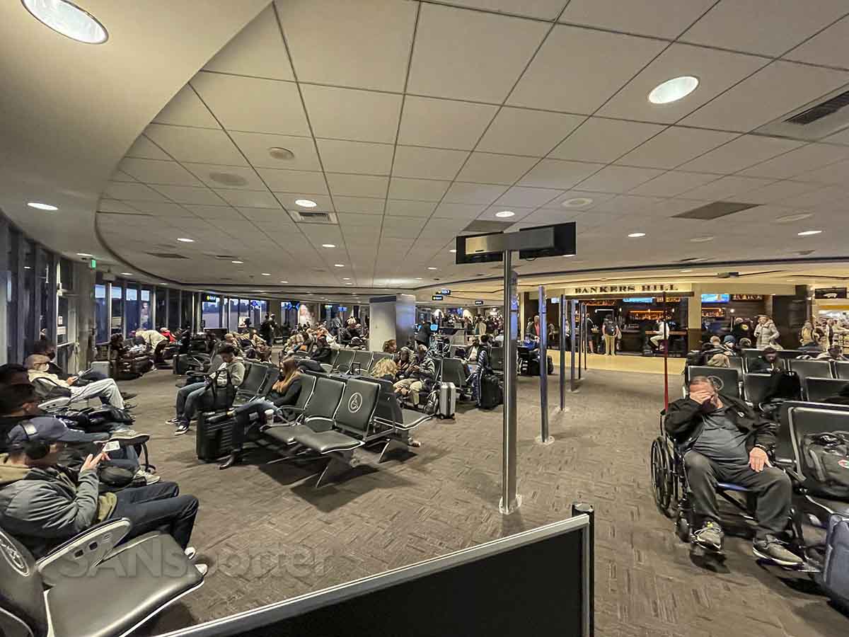 Terminal 1 San Diego Airport inside