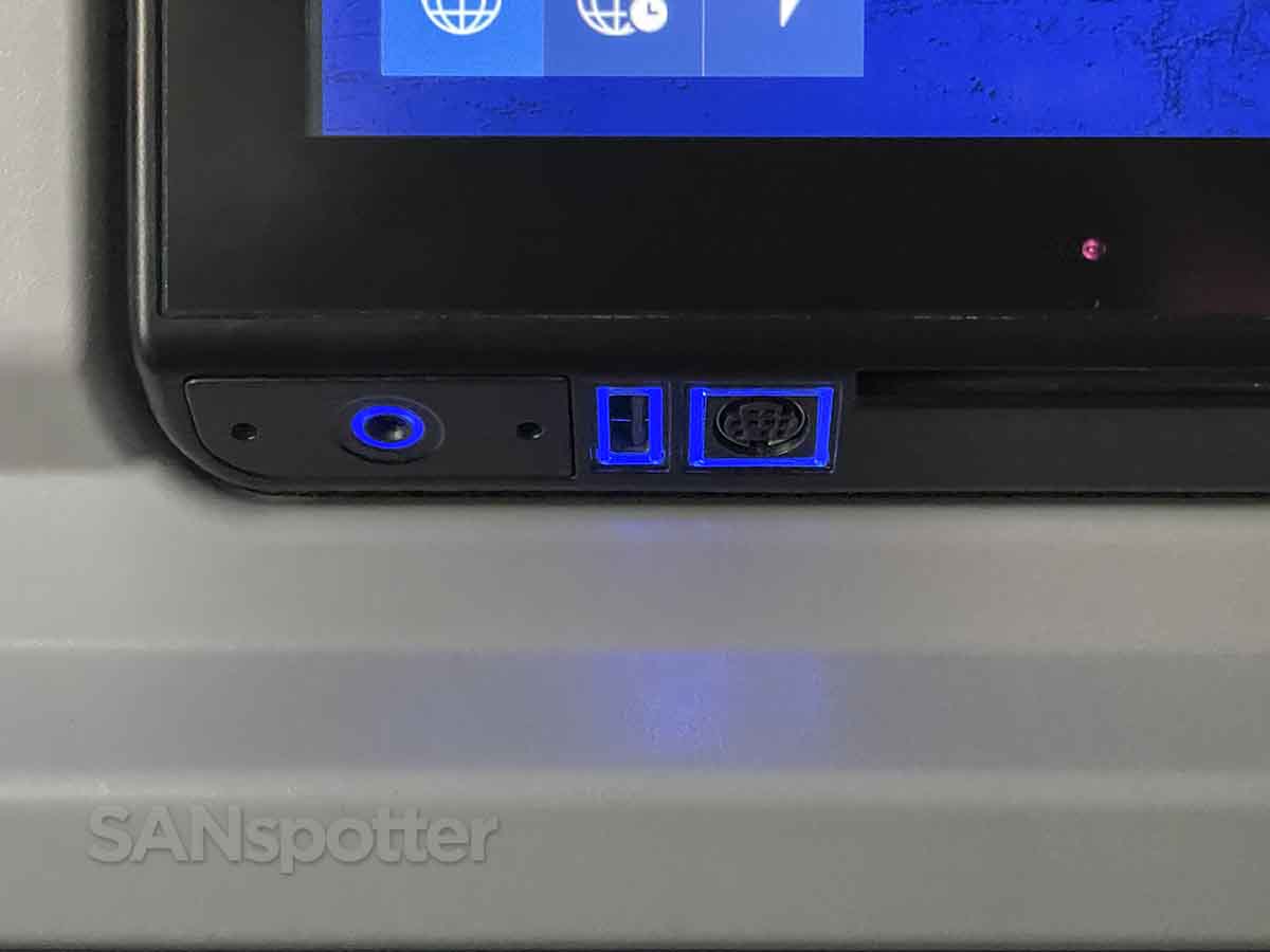 Delta 757-300 video screen inputs 