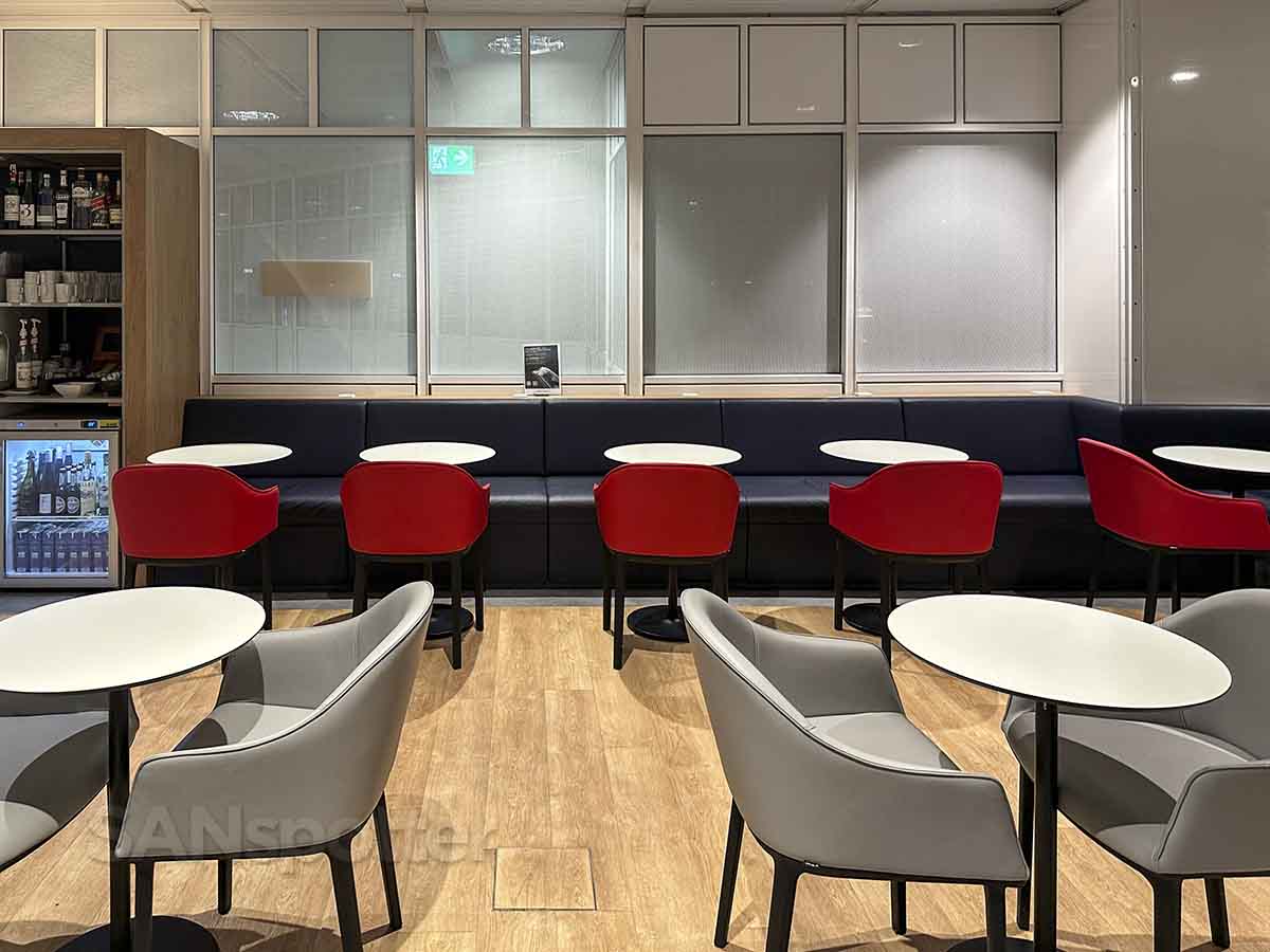 Munich Air France KLM lounge cafeteria tables and chairs