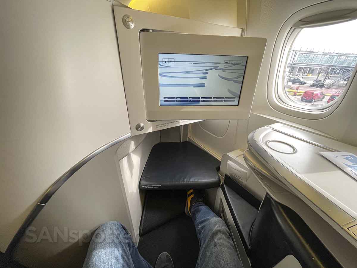 Air France 777-300er business class window seat