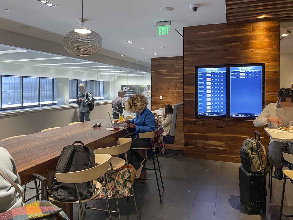 Amex centurion lounge sfo guests