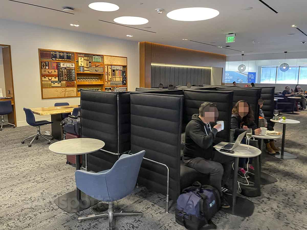 SFO amex centurion lounge cube chairs