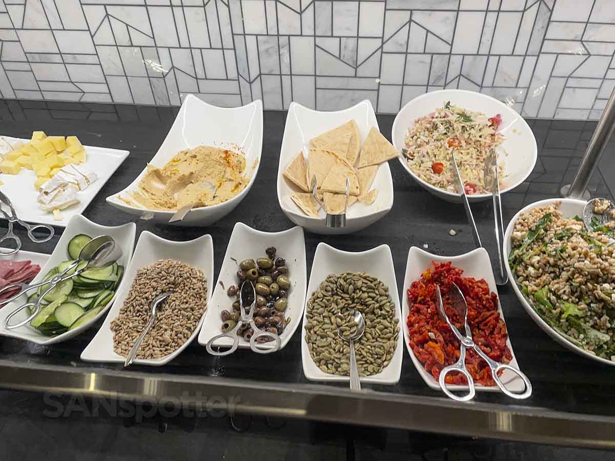 Amex centurion lounge SFO salad toppings