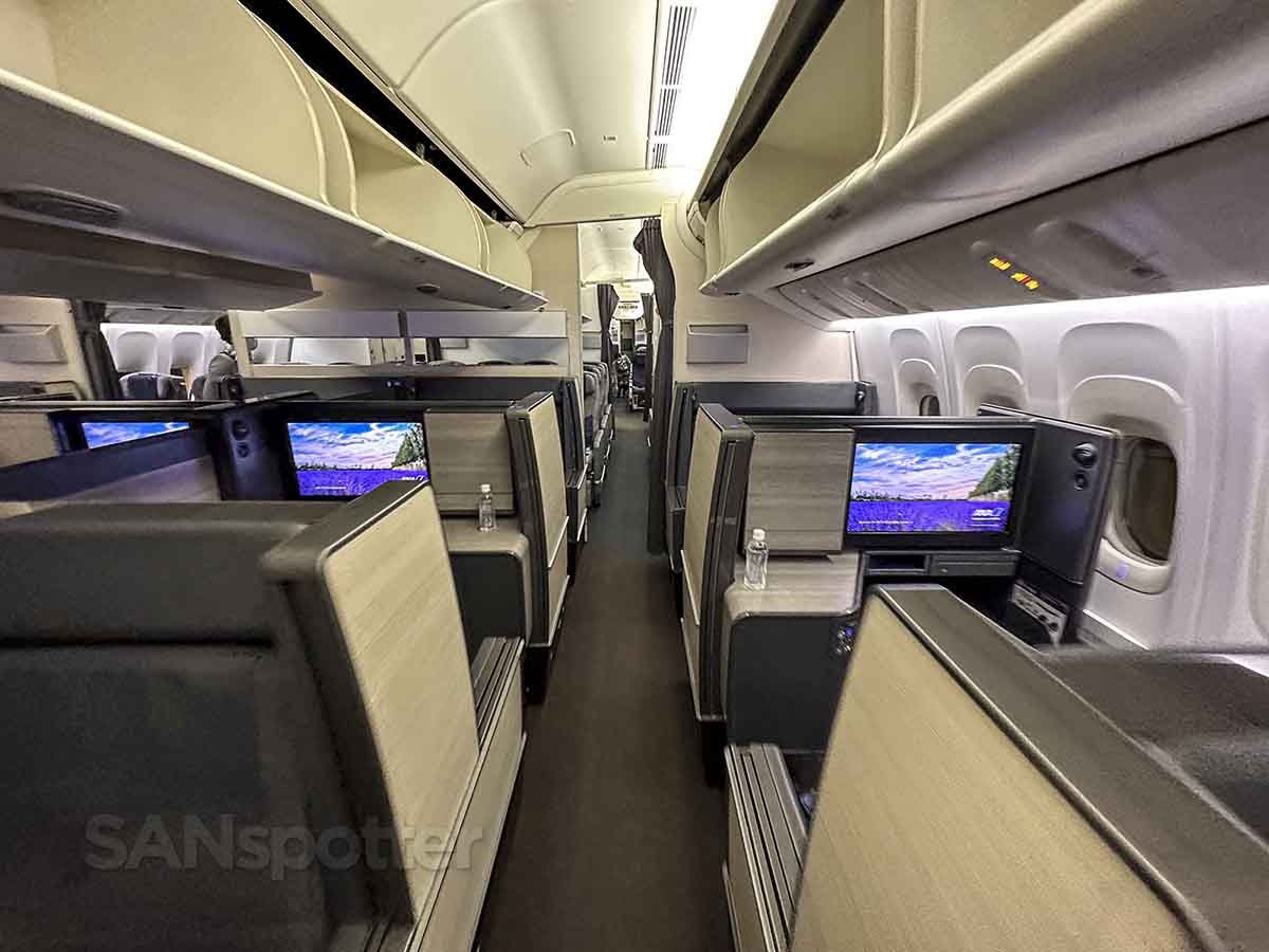 ANA 777-300ER business class seats
