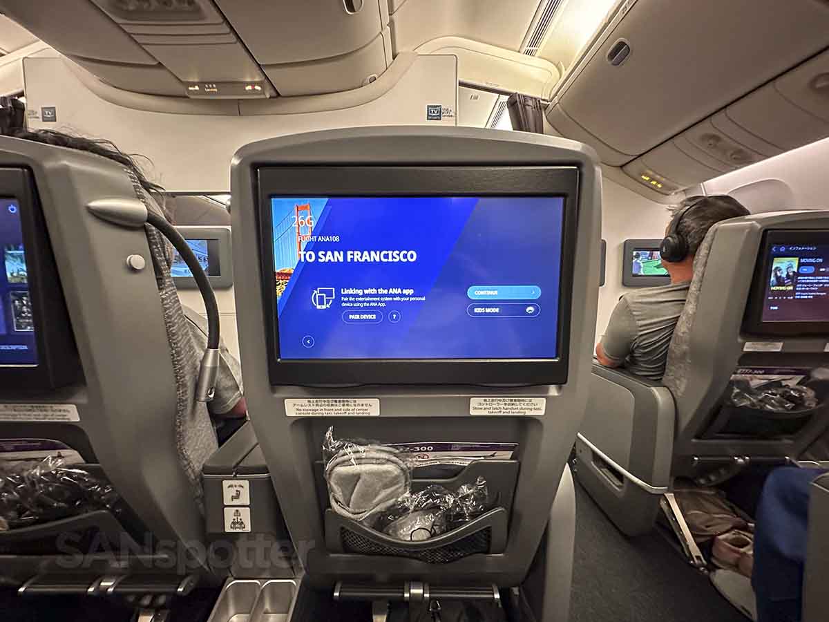 ANA 777-300ER premium economy in-flight entertainment welcome screen