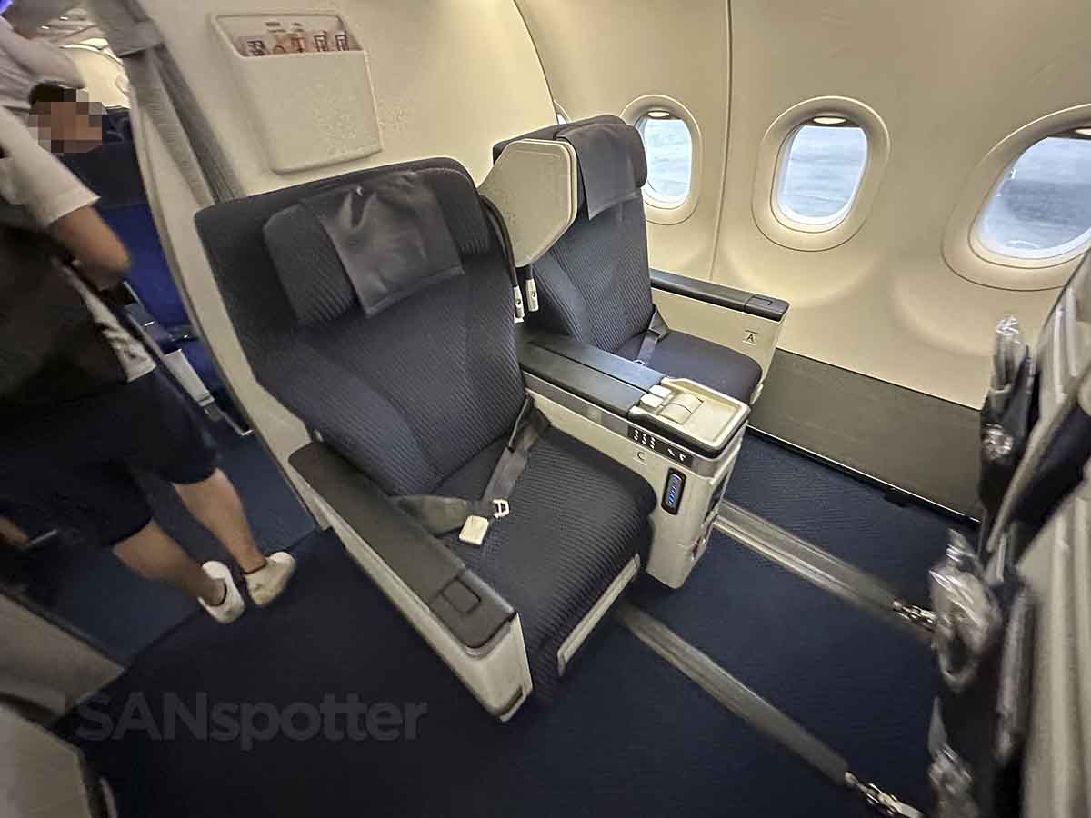 ANA A321neo Business class seats