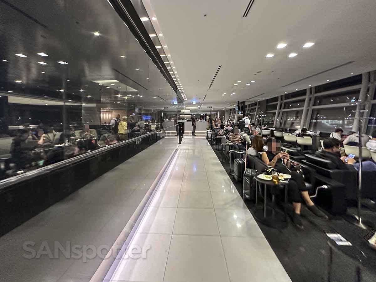 ANA lounge Haneda terminal 3 layout 