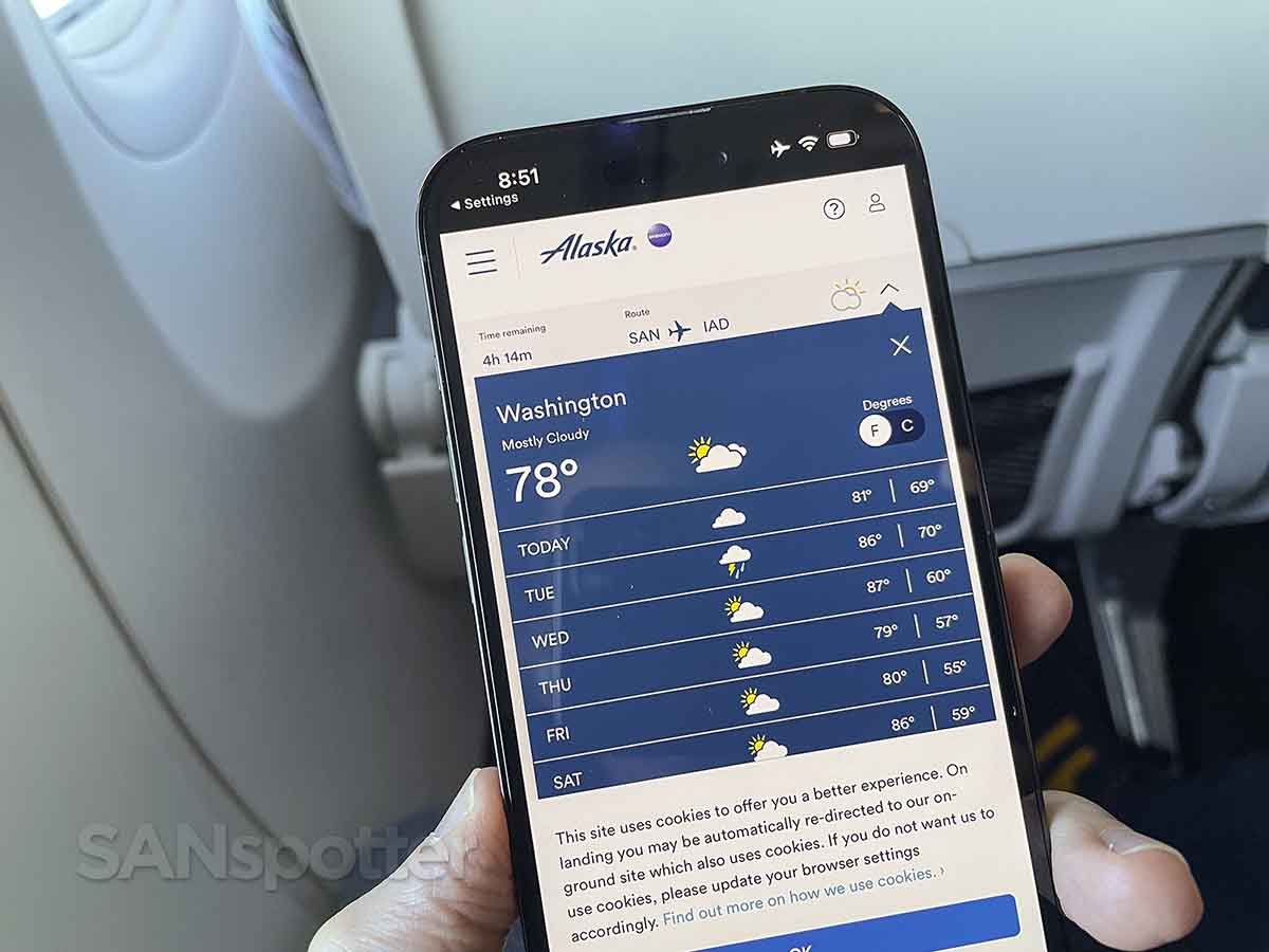 Alaska Airlines 737 MAX 9 premium class streaming destination weather