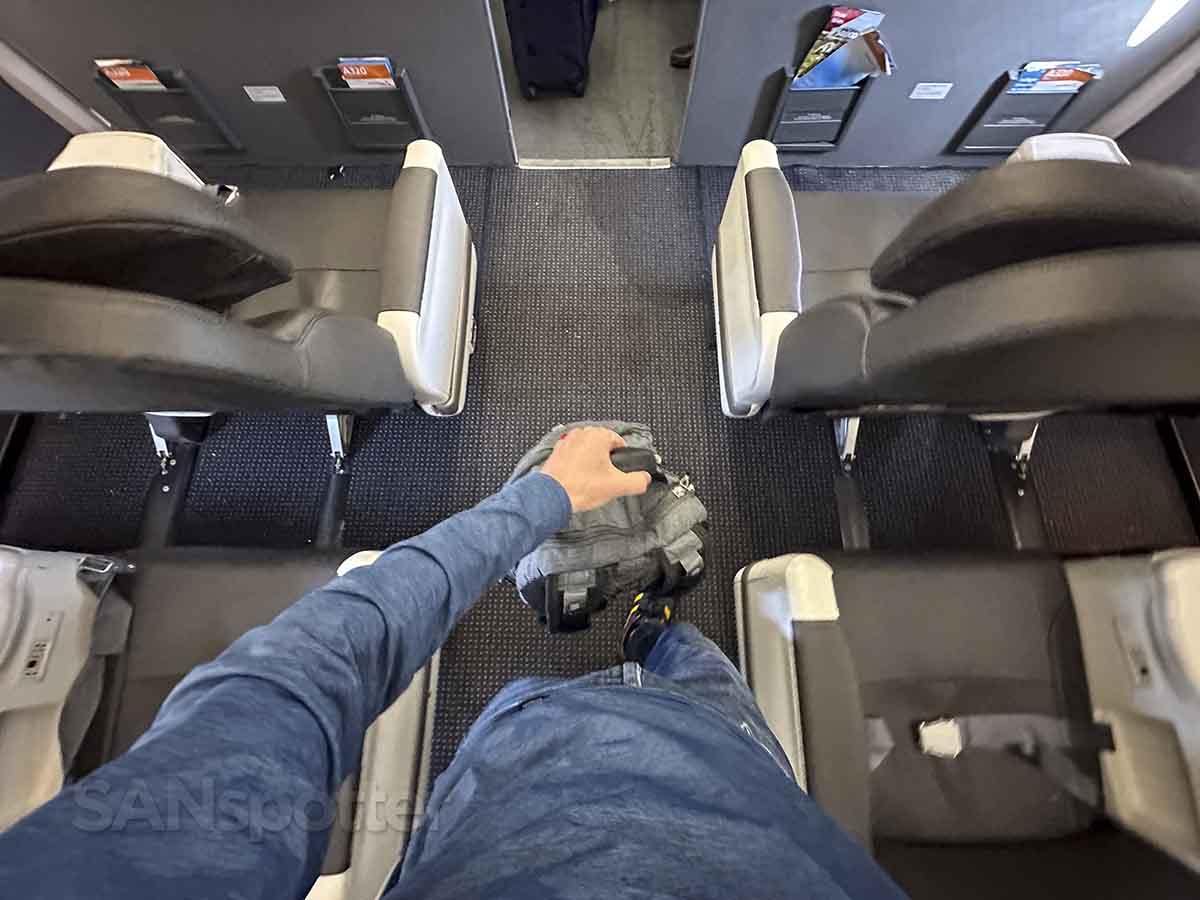 American Airlines A320 first class aisle