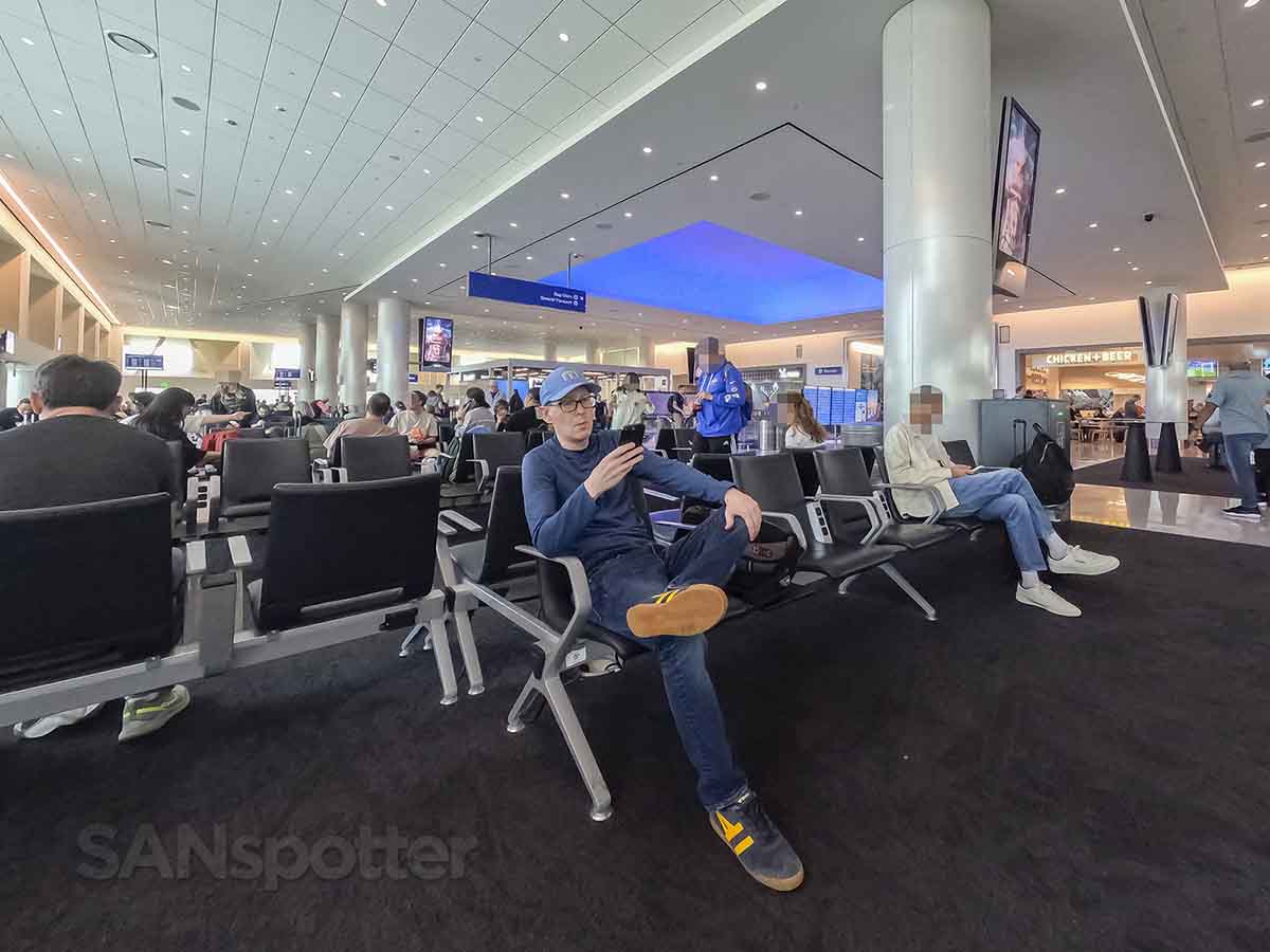 SANspotter sitting in terminal 3 at LAX