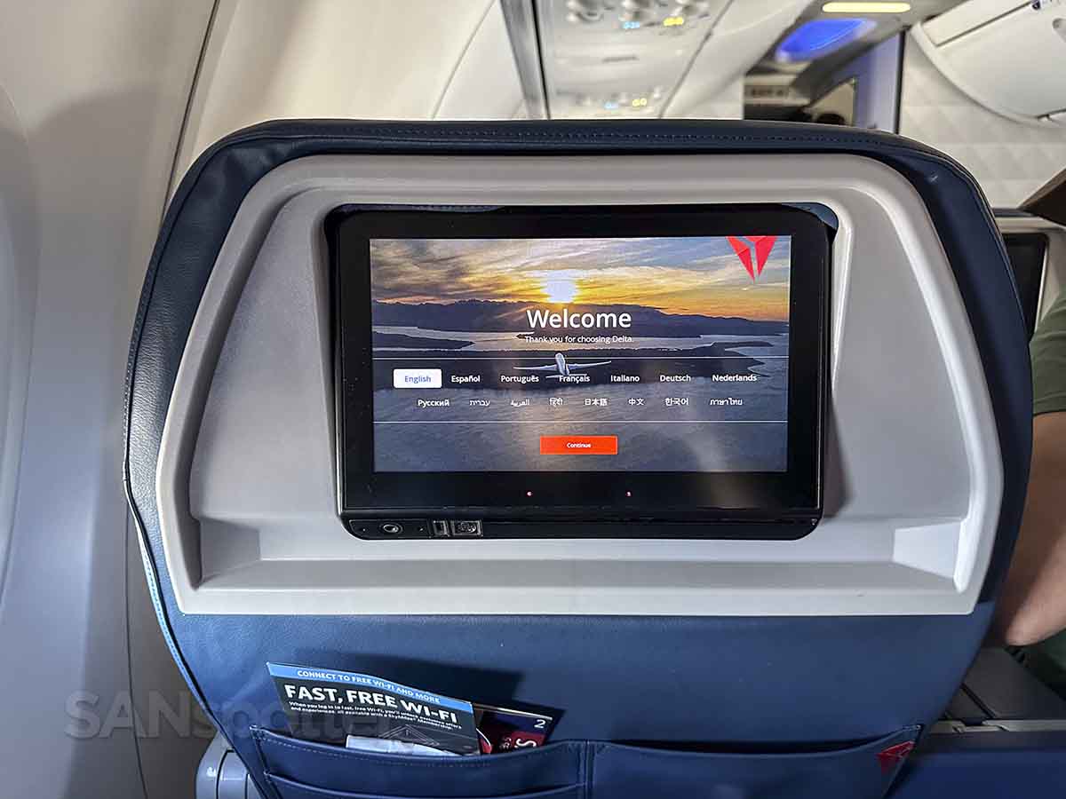 Delta 737-900 First Class video entertainment welcome screen