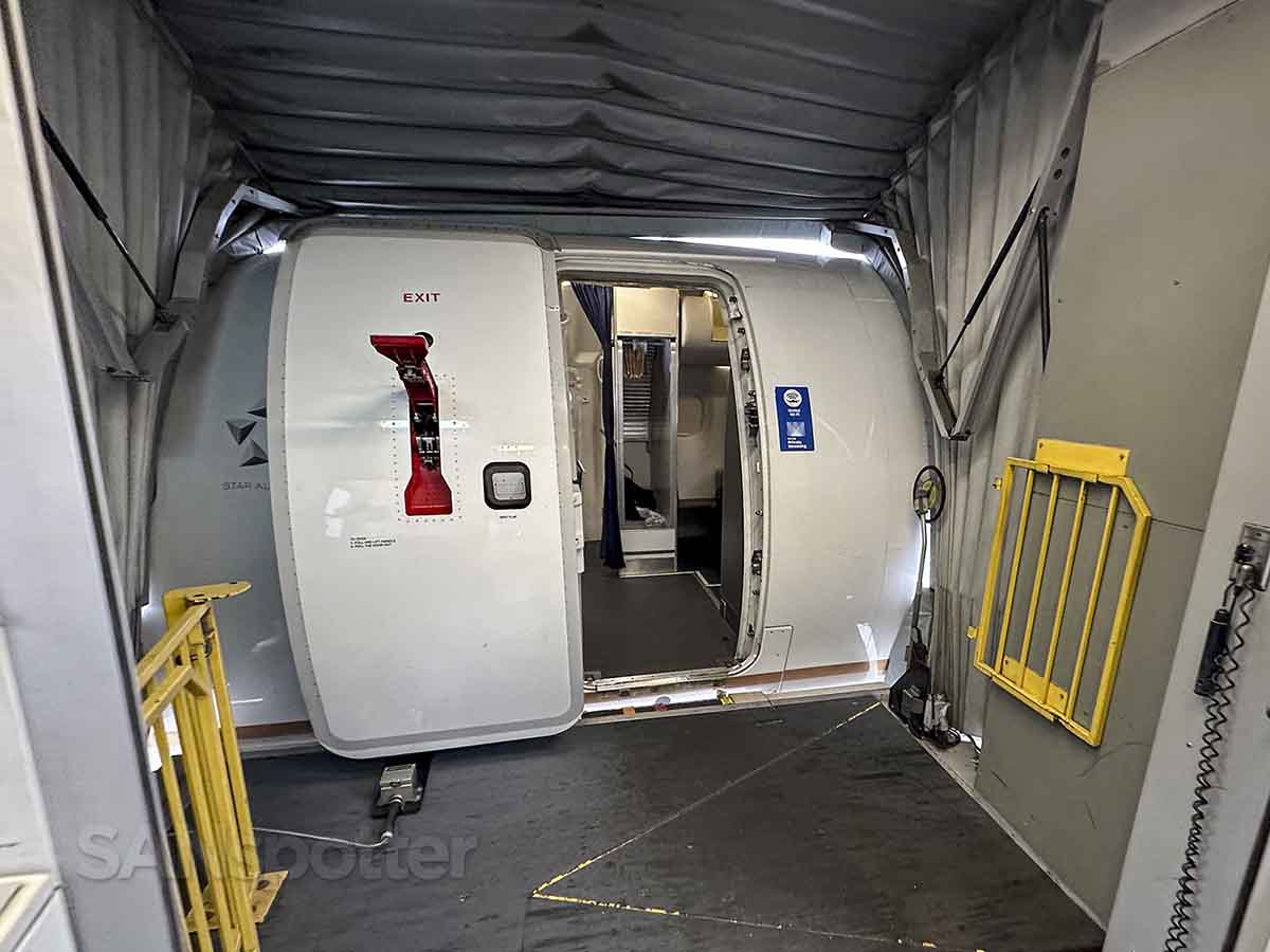 United Embraer 175 boarding door