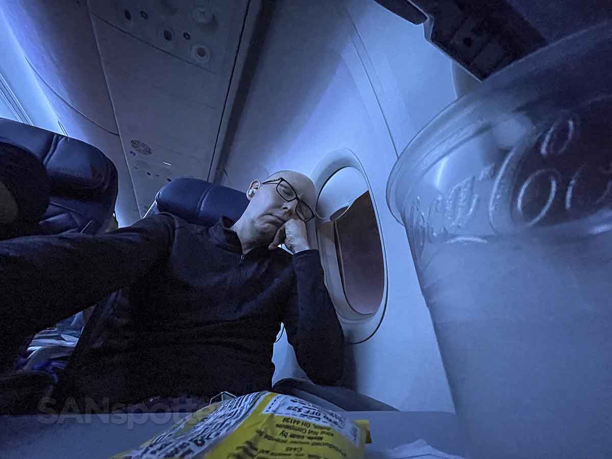 SANspotter feeling dejected in Delta 757-200 Comfort Plus