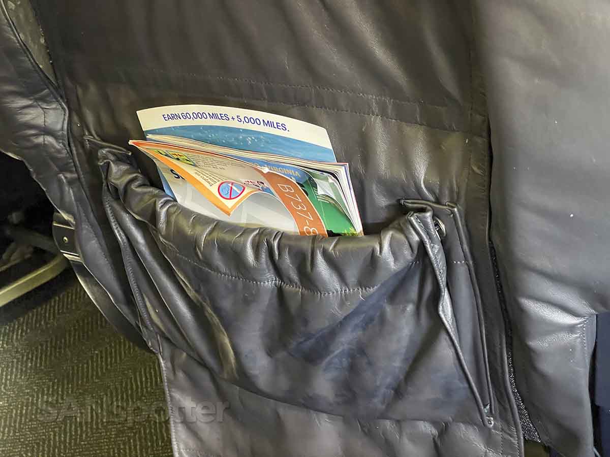 Saggy seat pocket United 737-800 first class