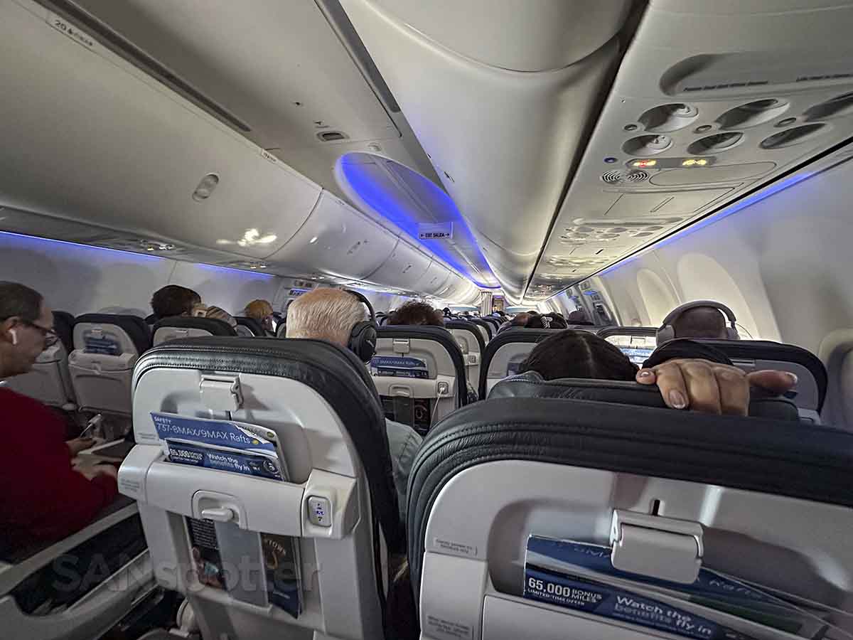 Alaska Airlines 737 MAX 9 economy class seat comfort