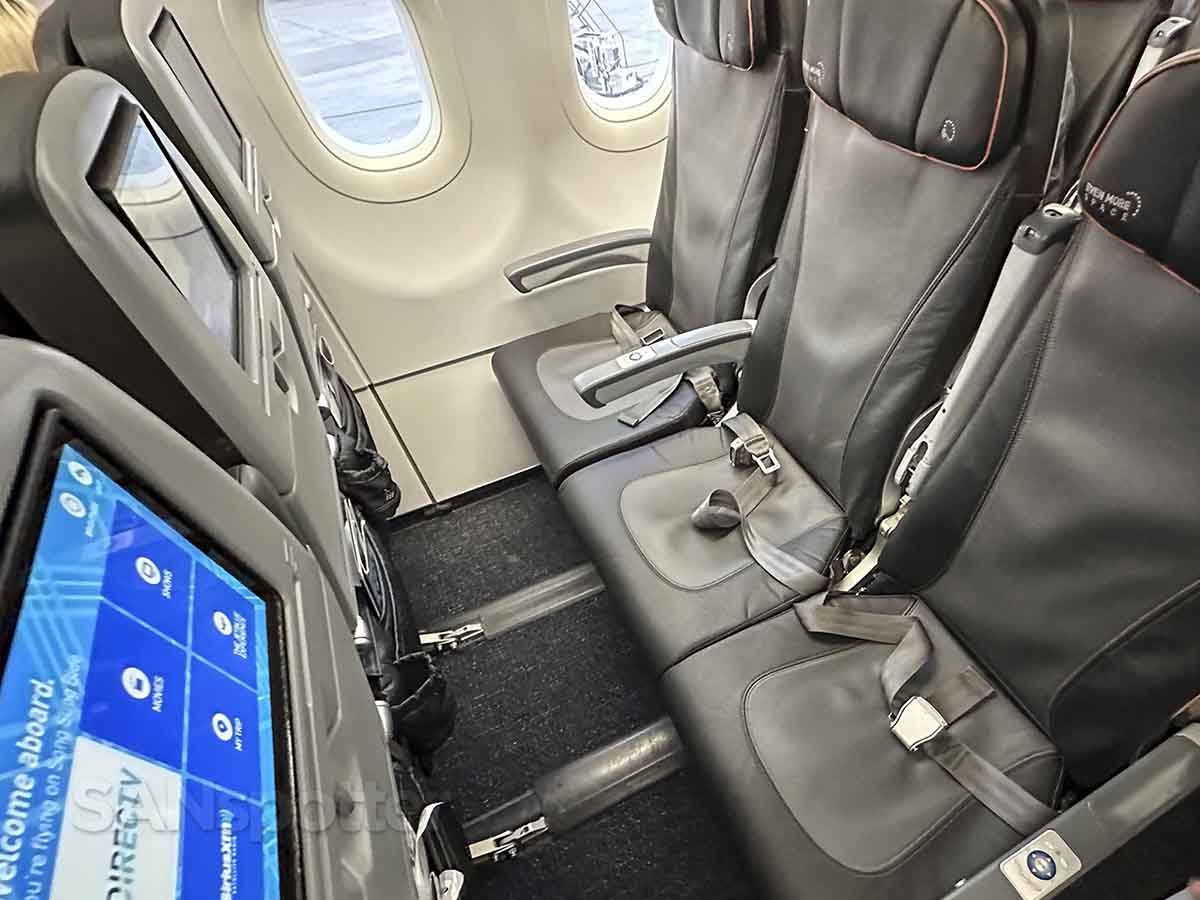 JetBlue A320 Even More Space seats