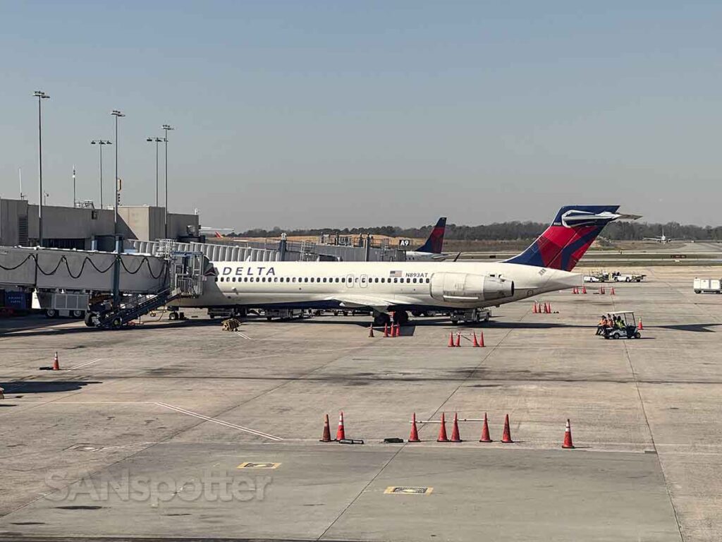 Delta First 717 Delta 717-200 first class: it ain’t as great as the rest y’all – SANspotter