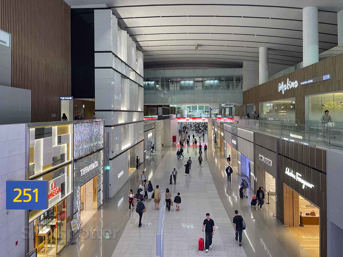 Inside Terminal 2 at ICN