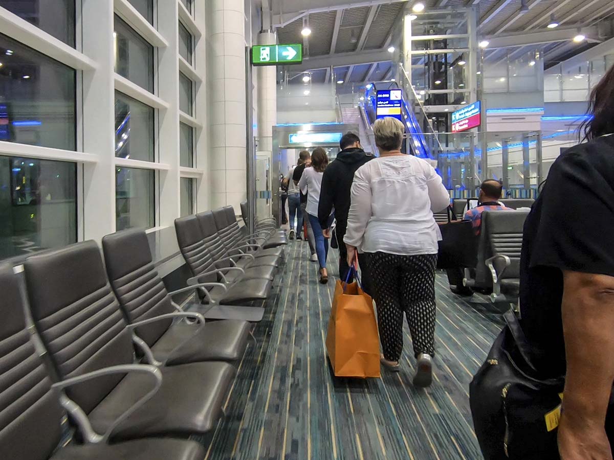 Boarding British Airways flight at gate D6 Dubai international airport