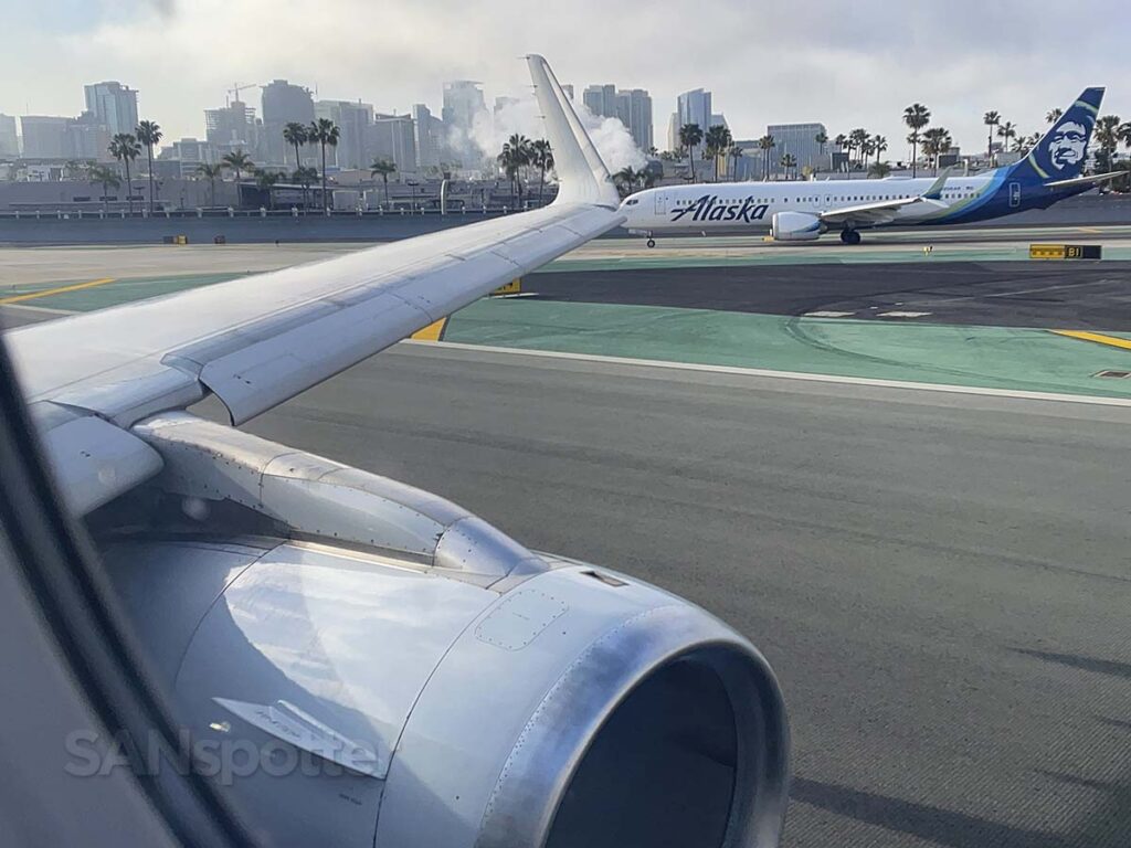 American Airlines A321 starting takeoff roll San Diego airport