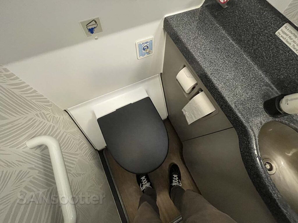 Hawaiian Airlines A321neo Extra Comfort lavatory toilet