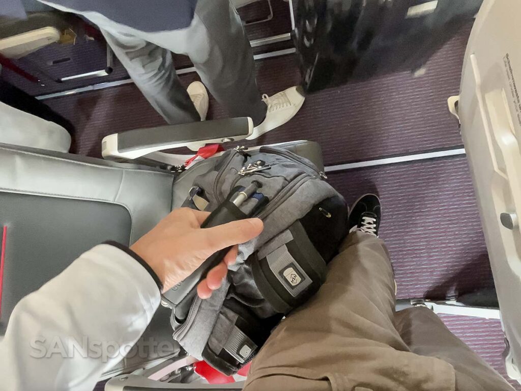 Retrieving my carry-on bag in Austrian Airlines A320neo business class